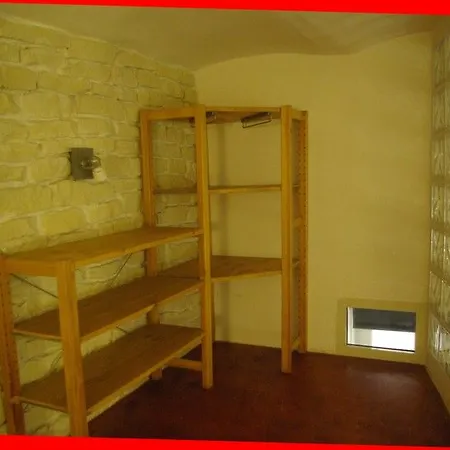 Otel Aabacus Pyramid House Roma