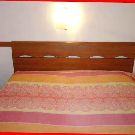 Hotel Aabacus Pyramid House